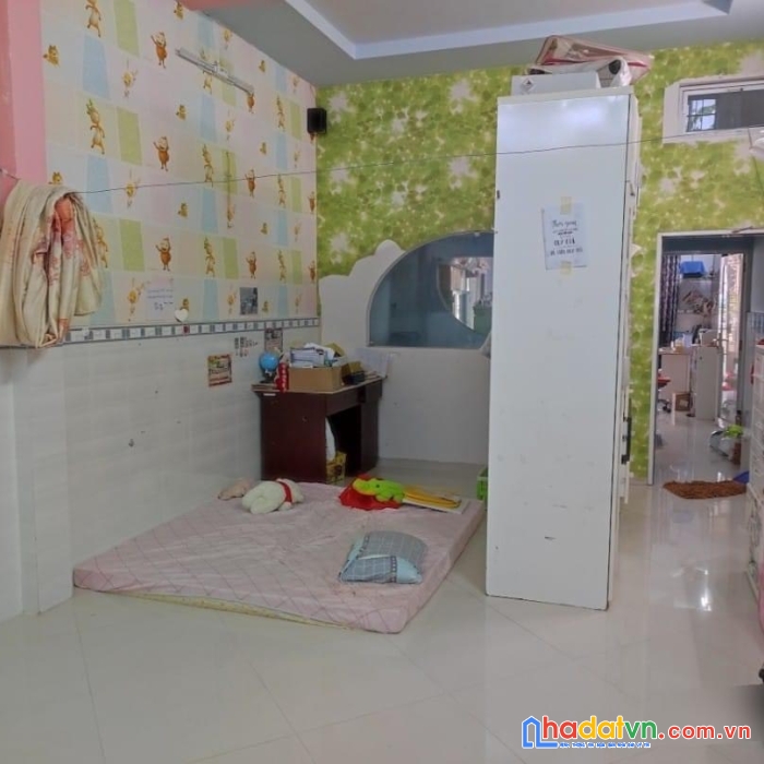 Bán nhà 2 tầng đường tô hiệu, hẻm xe hơi thẳng 1 trục- 71m2 chỉ 8.2 tỷ, vài bước chân ra mặt tiền.