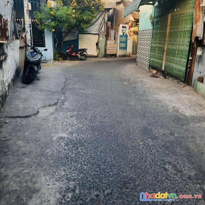 Cực hiếm, xe hơi đổ cửa -hẻm thông-dt 80m_đường lê văn lương -
p tân hưng q7