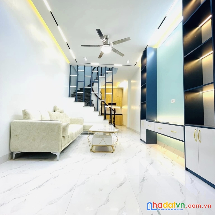 Nhà định công 36m2 x5t,mới,đẹp,ngõ 2,5m,giá 3,39 tỷ