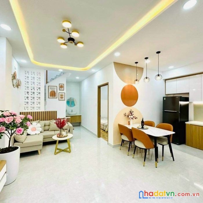 Bán nhà đẹp lung linh sẵn nội thất 4.5x10 3 pn phường 15 tân bình nhỉnh 3 tỷ tí xíu