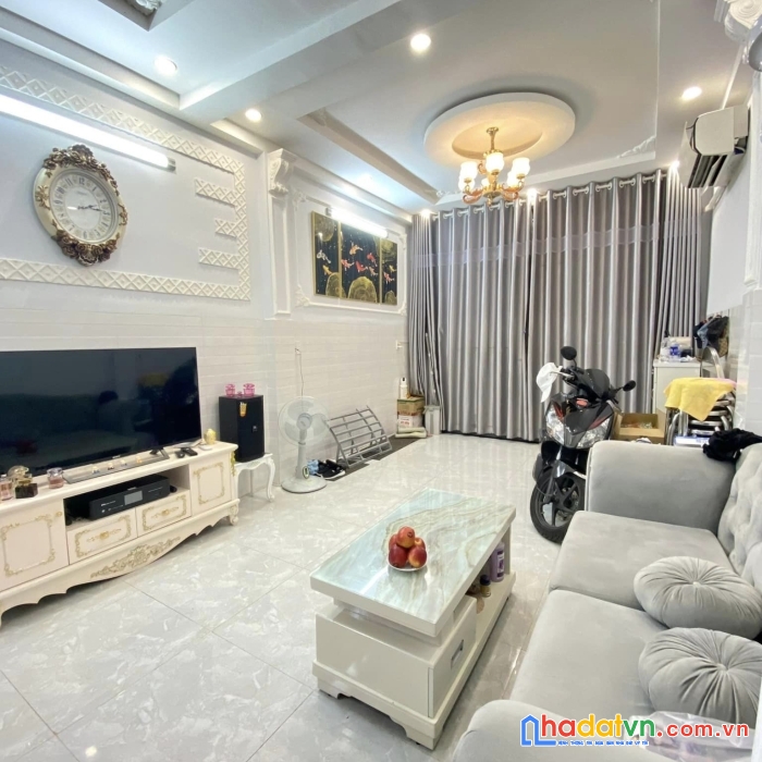 Q11- nhà hiếm giá tốt đường tân hóa , dt 48m2, giá 4 tỷ 5