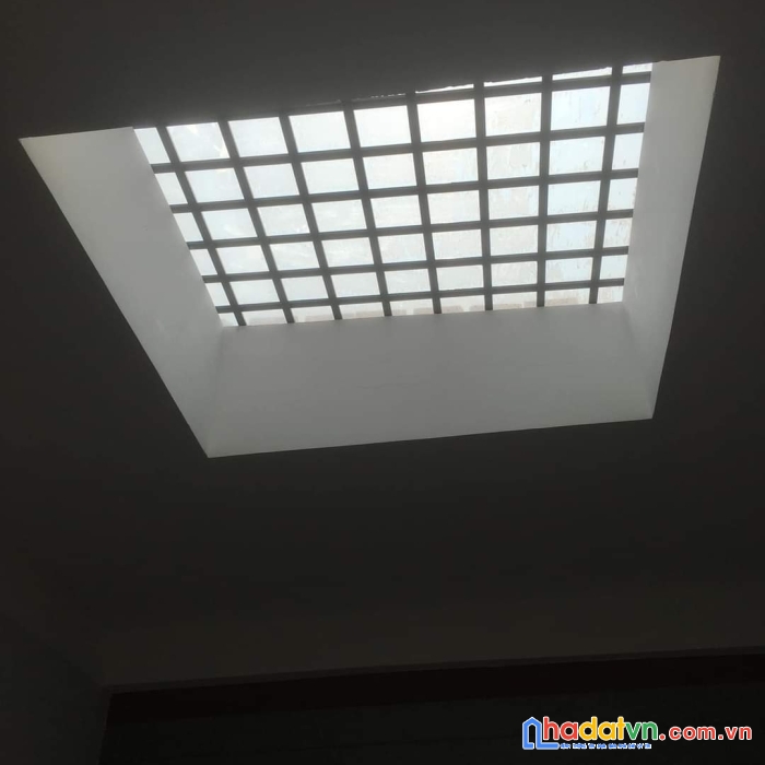 Bán tòa căn hộ 4,5 tầng mặt tiền đường đống đa 9,x tỷ