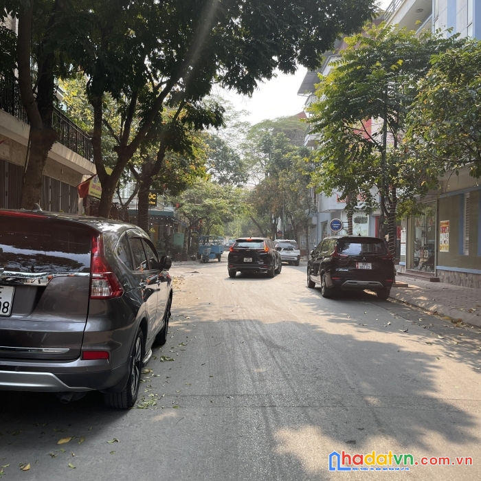 Phân lô khu đô thị văn quán- ô tô tránh- vỉa hè- nhà kiên cố- kinh doanh