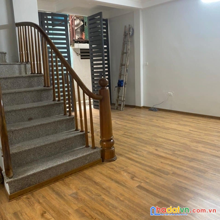 Cho thuê nhà phố bà triệu, 42m2 x 4 tầng,full nội thất, 16tr