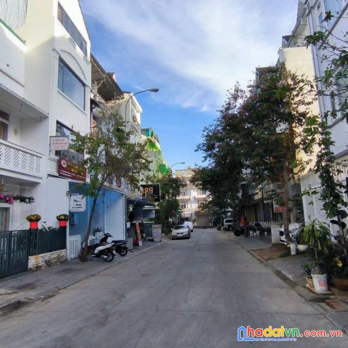 Bán nhà kqh nguyễn thị nghĩa p2 đà lạt