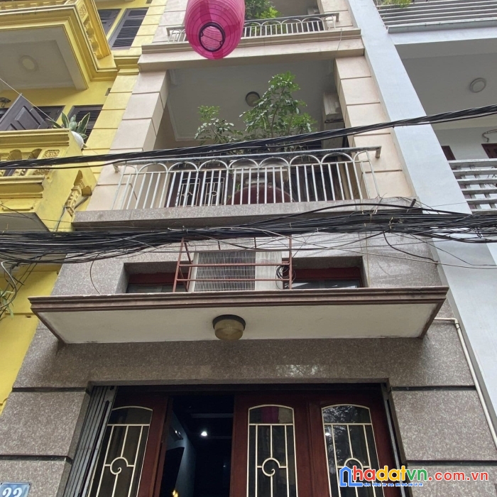 Bán nhà phố trần hữu tước, phân lô, gần hồ, ô tô đỗ, kinh doanh, 40m, nhỉnh 8 tỷ