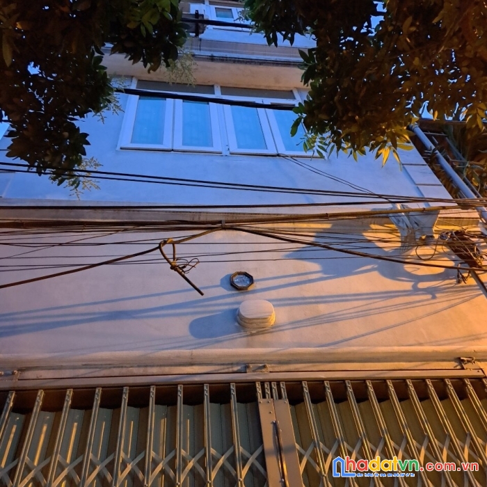 Chính chủ bán gấp nhà xây 4 tầng kiên cố miêu nha,tây mỗ, hà nội