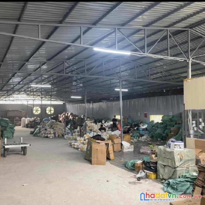 Cho thuê 550m kho xưởng ở kcn phú minh , trại gà, bắc từ liêm, hà nội