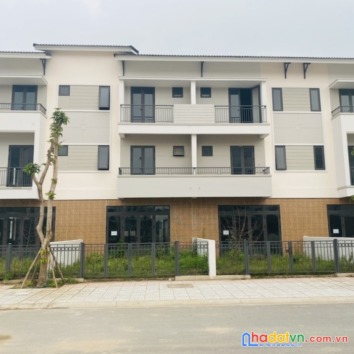Hot căn shophouse centa riverside 100m2 với 2 mặt tiền kinh doanh, thanh khoản tốt chỉ với 6,3 tỷ
