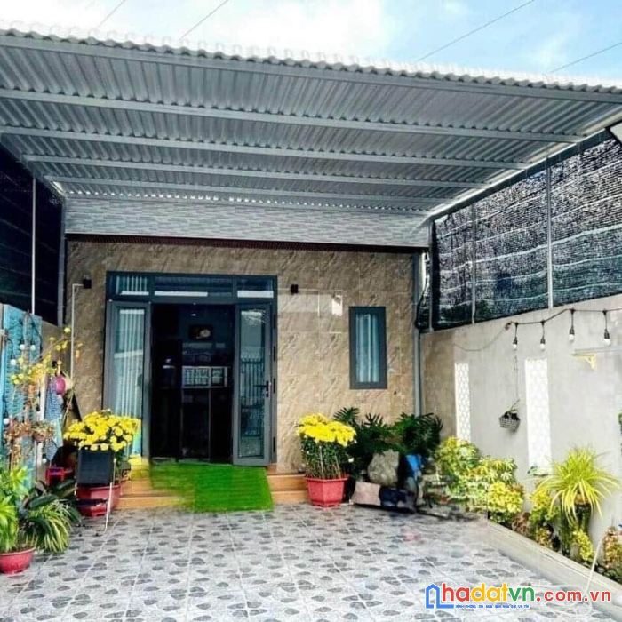 Bán đất tặng nhà cấp tứ chỉ 4,95 tỷ - 90 m2 đát- đường đỗ thúc tịnh gò vấp- quá rẻ