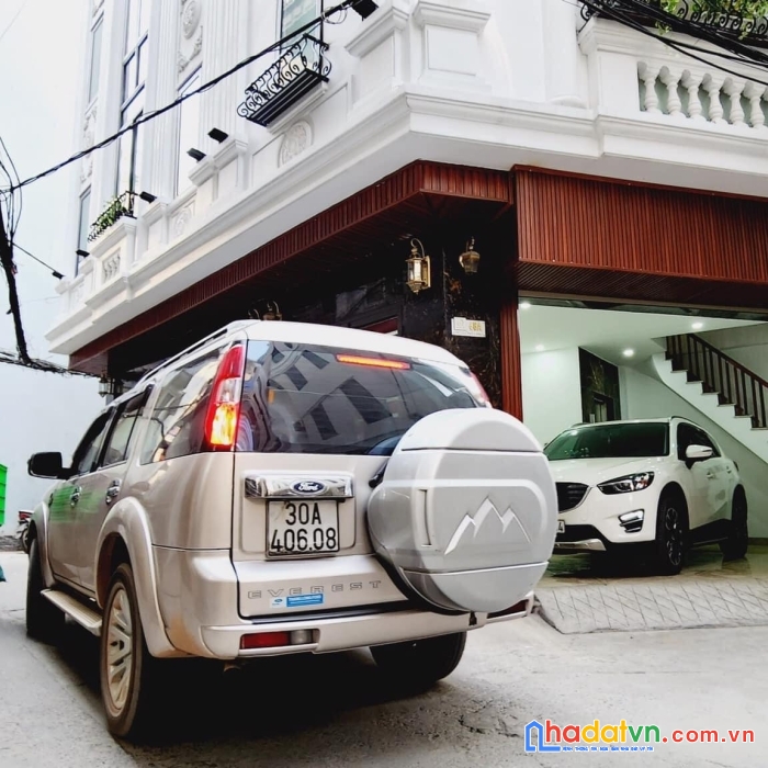 Phân lô ô tô nội thất vip đường láng, dt 40m2 x 6 t,mt 5,5m, lô góc, thang máy, chỉ 8,5  tỷ