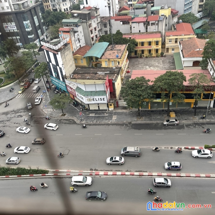 Bán căn hộ chung cư eurowindow số 27 trần duy hưng. 97m2 giá 4,3 tỷ