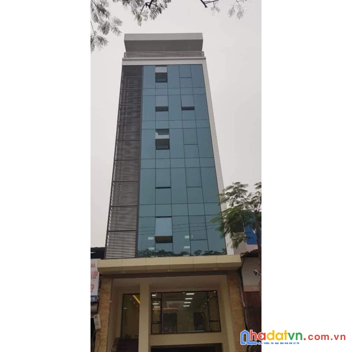 Mặt phố trần vỹ cầu giấy- 11 tâng thang máy- vỉa hè- khu nghỉ dưỡng- bể bơi vô cực trên thượng