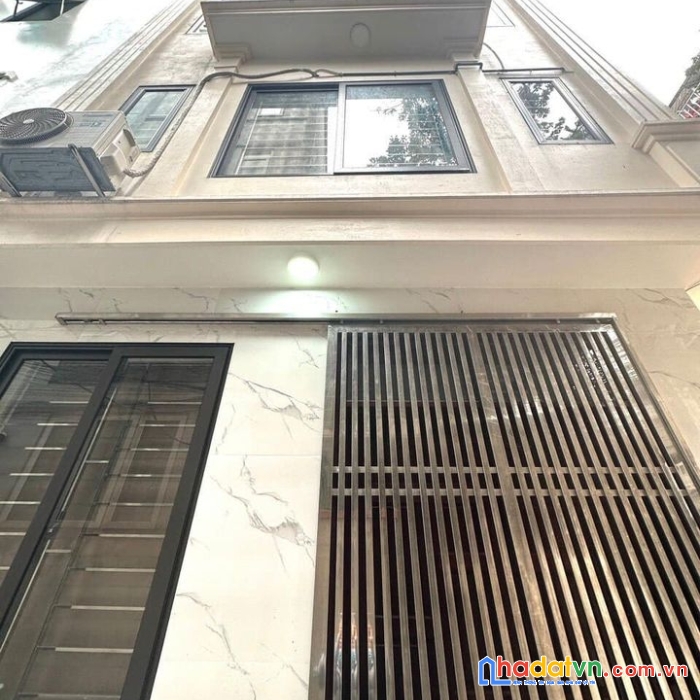 Bán nhà đẹp xuân đỉnh, từ liêm, lô góc, ô tô 7 chỗ đỗ cửa, 10m ra ô tô tránh chỉ nhỉnh 4 tỷ