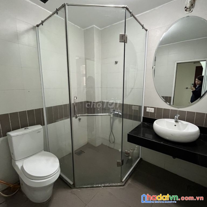 Chính chủ cần cho thuê nhà tại 142 lò đúc, hai bà trưng, hà nội.