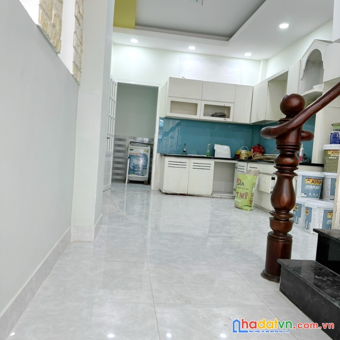 Nhà bán 5 tầng mặt tiền bùi điền p4q8 - giá : 7 tỷ 980 (tl)