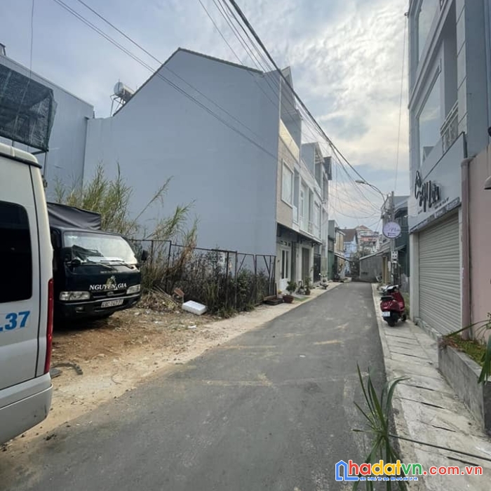 (đất đẹp đây) cần tiền bán gấp đất xd kqh phan đình phùng, đà lạt giá chỉ 6.4 tỷ