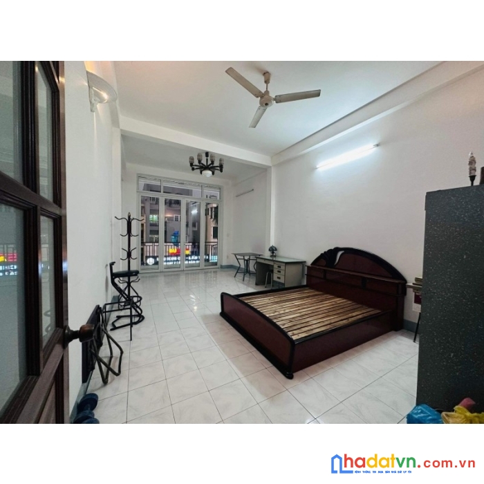 Bán nhà mặt tiền nguyễn văn nghi gò vấp giá 21 tỷ