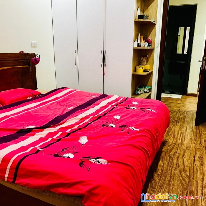 Mình chính chủ cần bán căn hộ tầng 12 và tầng 4 tại tòa ct1 chung cư cán bộ chiến sĩ bộ ca tại