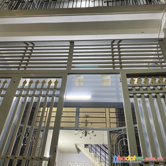 Bình tân, hẻm xe hơi gần mt tỉnh lộ 10, sát chợ da sà, gần khu tên lửa, sổ vuông vức, nhà rất mới