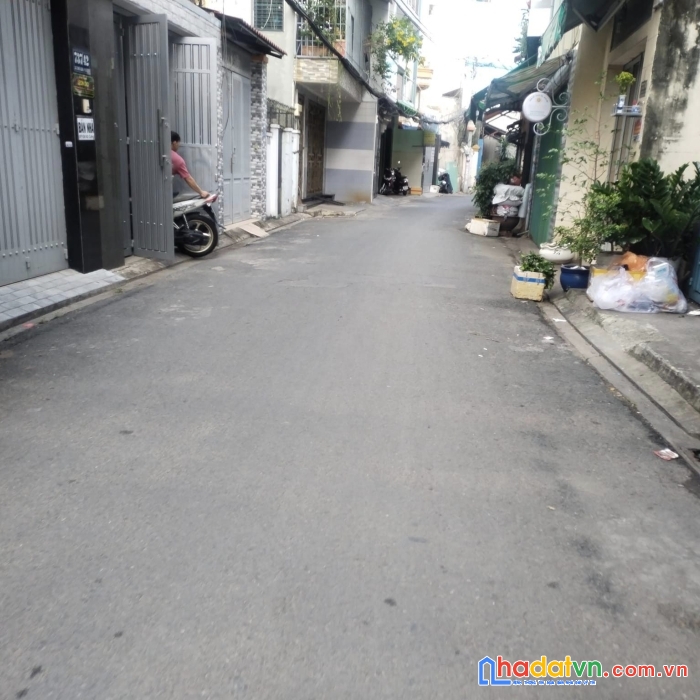 Lạc long quân tân bình- hxh -dt 4,1x12m2