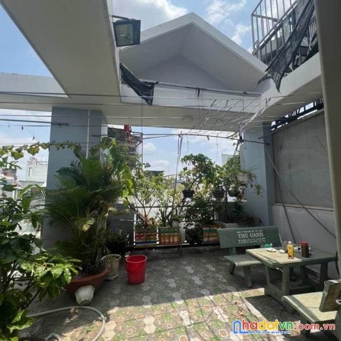 Bán nhà biệt thự bùi thế mỹ gần ni sư huỳnh liên, dt:8x12m, 4 t + thang máy, 6pn, 10.9 tỷ
