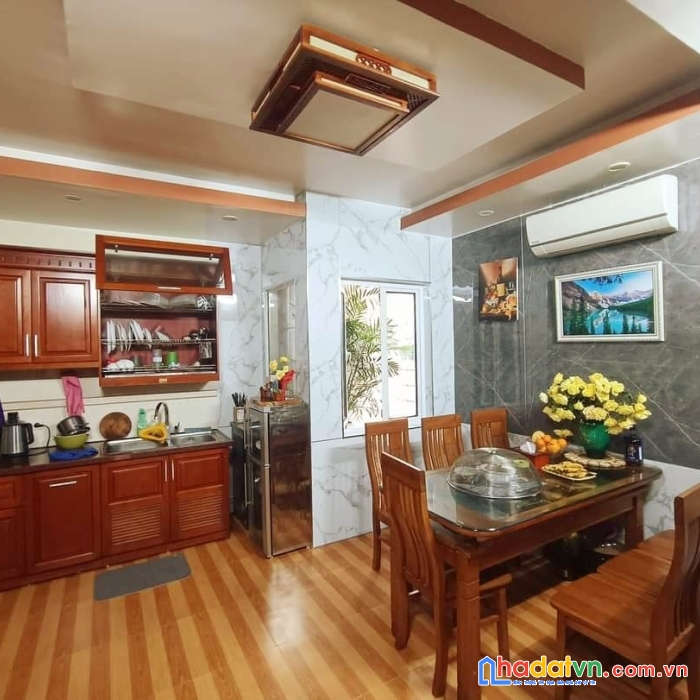 Nhà đẹp dân xây trung tâm đống đa - 58m2  * 5 tầng ,giá chỉ 5.3 tỉ