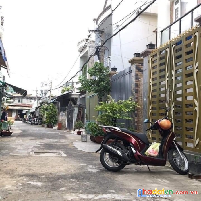 Chính chủ gấp bán nhà 4 tầng đường mã lò, hẻm xe hơi, 60m2 chỉ 6.5 tỷ