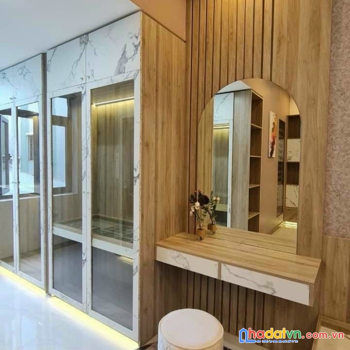 Bán nhà kiệt nguyễn công trứ. quận sơn trà. 67m. 2 tầng(3pn) để lại nội thất