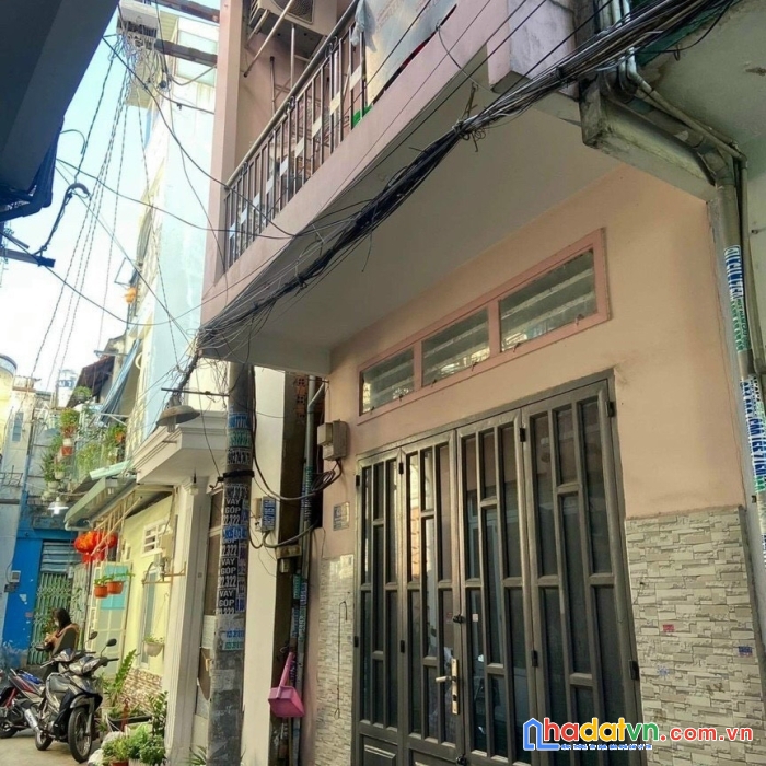 Hàng hiếm tân sơn nhì tân phú 27m2 .2 tầng nhỉnh 2 tỷ