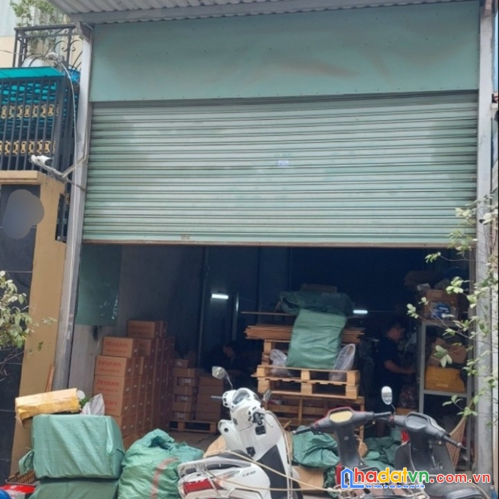Bán lô đất tặng luôn căn nhà 56m2 khu vực xây 4 tầng giá nhỉnh 3 ty