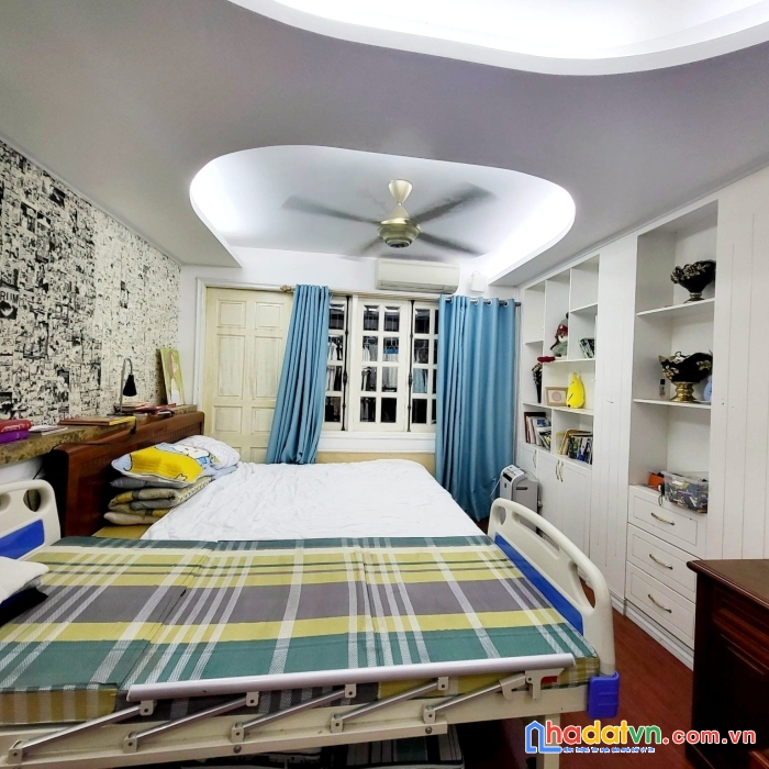 Bán nhà nguyễn du-hộ khẩu vip-ngõ 3m-ra phố 20m-45m2x5t-11 tỷ