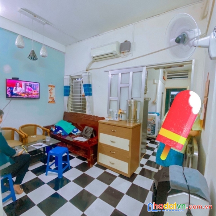 Bán nhà tân phú -tân thành hxh c15m 65m2 x2tang chỉ 4ty050