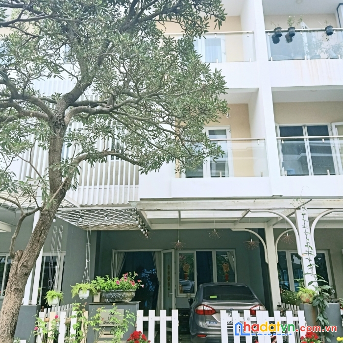 Bán nhà phố melosa khang điền - 3 pn - dt 80m2 - 9.3 tỷ tl