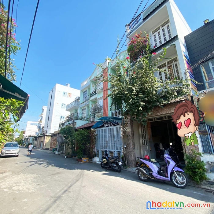 Mặt tiền hẻm 8m - ô tô tránh thông - lâm thị hố gần bệnh viện q12 - 3 tầng btct, 4 pn. hơn 5 tỷ.