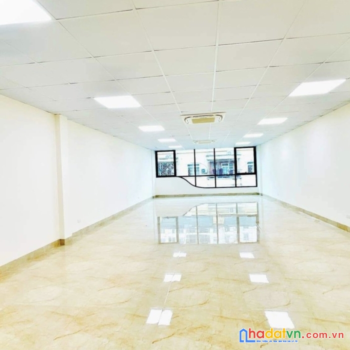 Bán tòa nhà vp đường lê đức thọ. dt 110m2 x 8 tầng thang máy. mt 6m. giá 36 tỷ