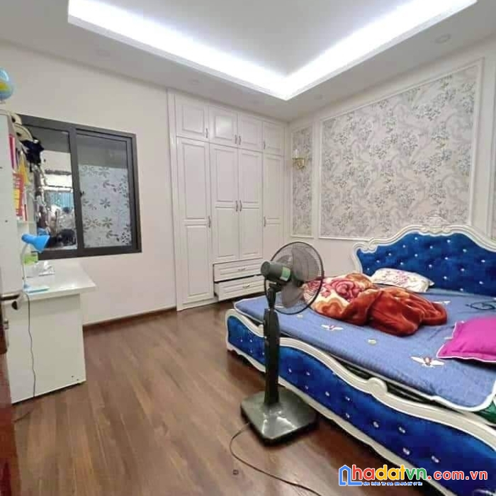 Bán nhà mặt phố lê lai 40m2 5t chỉ hơn 7tỷ kinh doanh đỉnh vỉa hè ô tô tránh