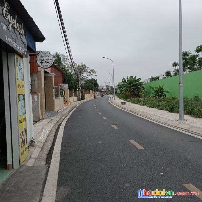 Lô góc mặt đường  tại trà khê, anh dũng, dương kinh, có nhà cấp 4