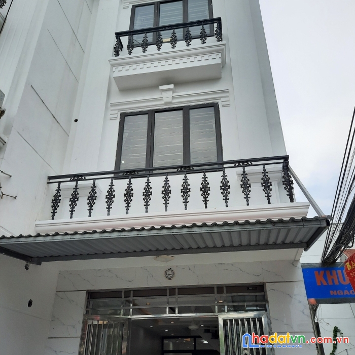 Bán nhà 3 tầng x 61m2 kiều sơn, đằng lâm giá 3.2 tỷ