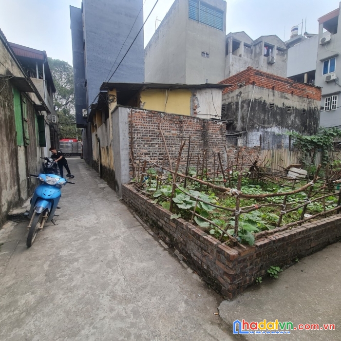 Hàng đẹp bán lô góc 40m2 tại việt hùng-đông anh-hà nội. 20m ra đường đào cam mộc