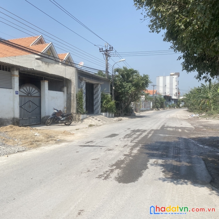 Đất mặt tiền đường núi sầm phường ninh giang