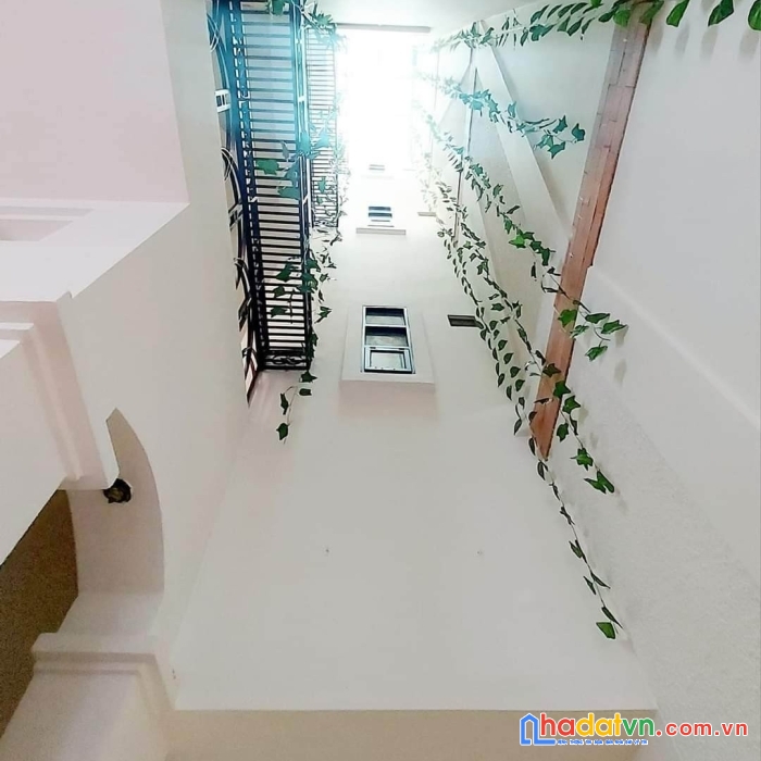 Chủ gấp bán, nhà mới xây bành văn trân, tân bình. chỉ 5.9 tỷ.