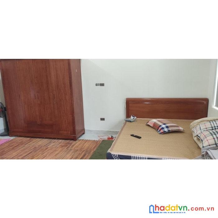 Hoàng quốc việt 55m², mặt tiền 5m chỉ hơn tỷ
