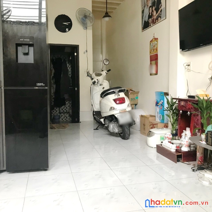 Nhà mới 3 tầng hẻm 266 đường nguyễn duy p9q8 - giá : 2.65 tỷ