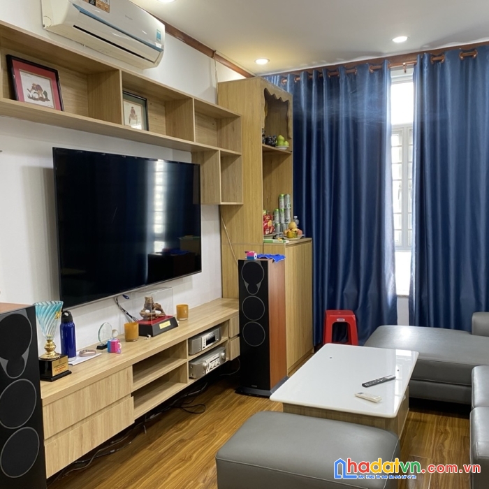 Chính chủ bán gấp căn chung cư phú hoàng anh tại phước kiển, nhà bè