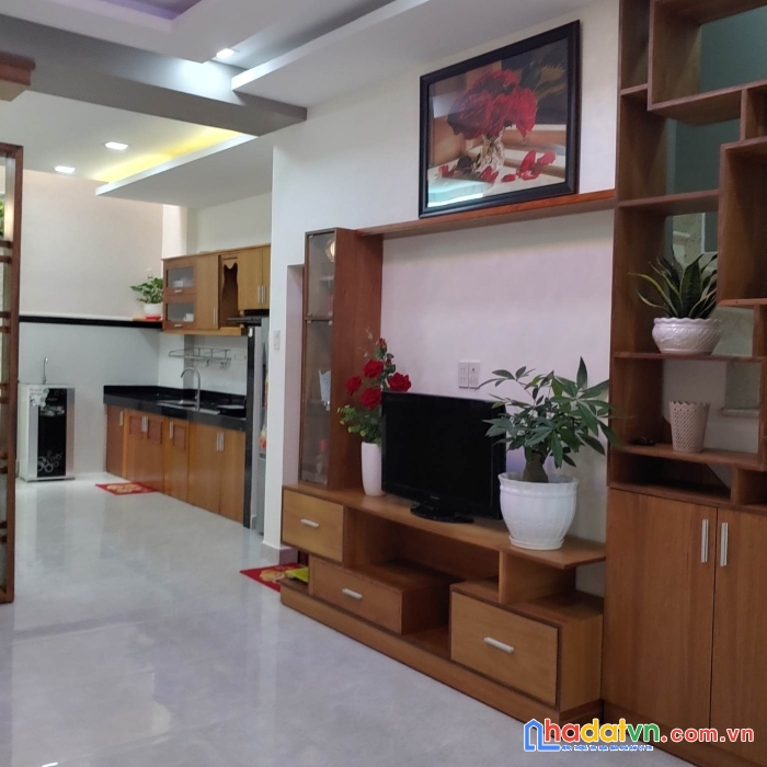 Bán nhà nguyễn thị búp  quận 12 60m2 3 tầng giảm còn 5 tỷ 6...