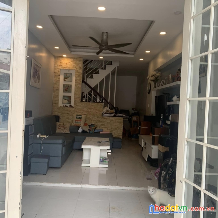 Bán nhà hxh 1/ nguyễn văn lượng, 3.8x13m, 2 tầng btct chỉ 4.5 tỷ tl