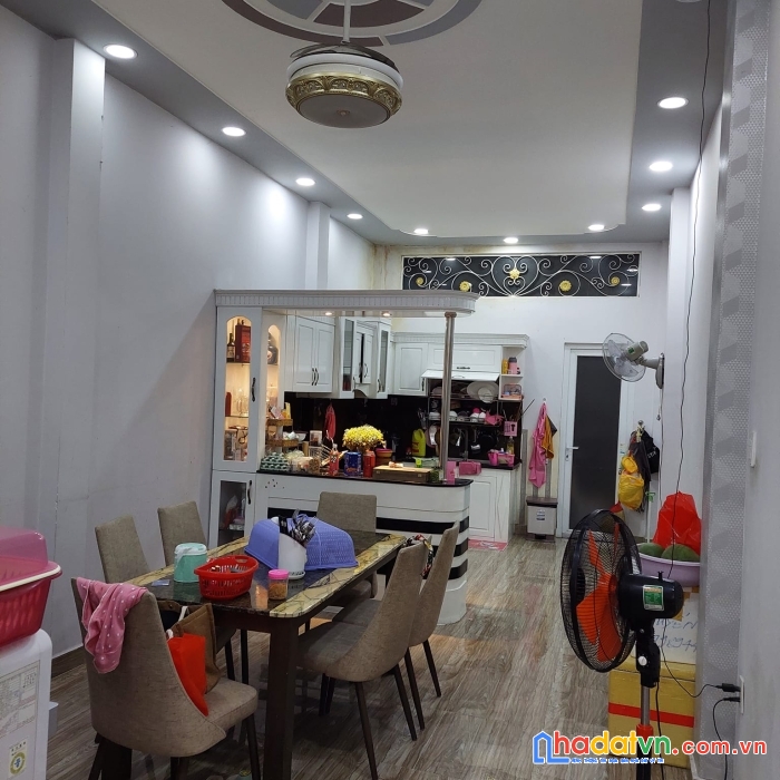 Bán nhà 2 tấm 4x15,5 hẻm xe hơi 1/  đường số 8, phường 11, quận gò vấp s= 61 m2 nhỉnh 6 tỷ