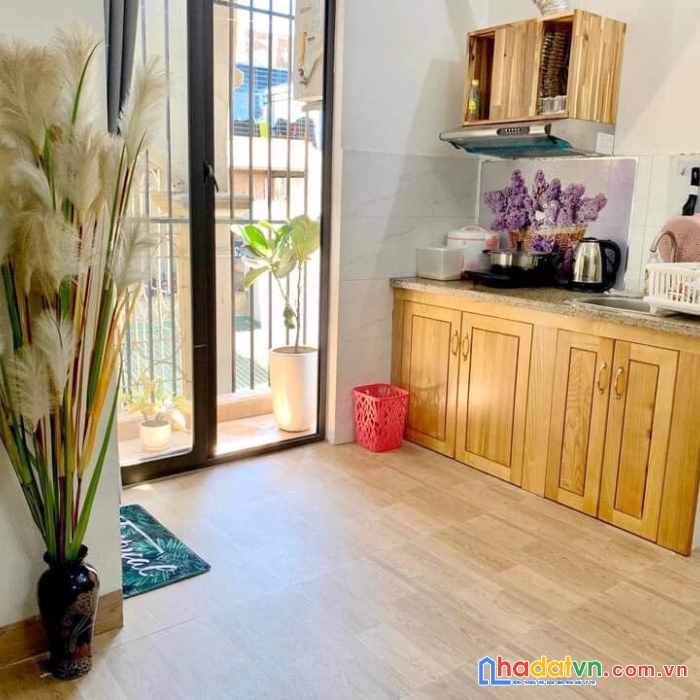 Bán ccmn 100m, 9 tầng, 36pkk, ôtô 10m, phố triều khúc, dòng tiền 2 tỷ/năm, giá 21 tỷ