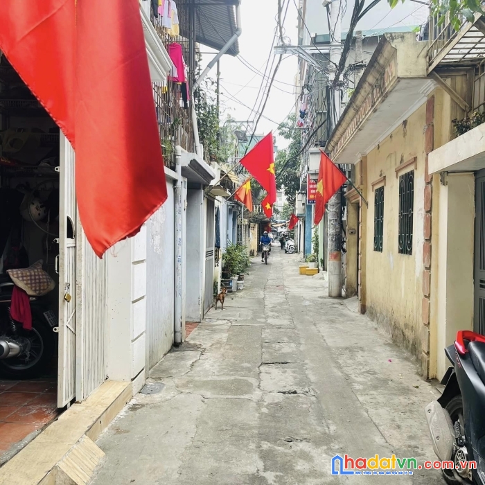Chuyển nhượng mảnh đất phố nguyễn an ninh, phân lô 2 thoáng, ngõ thông cách mp chỉ 30m 56m x giá